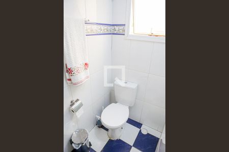 Casa à venda com 170m², 2 quartos e 8 vagasBanheiro Suíte 2