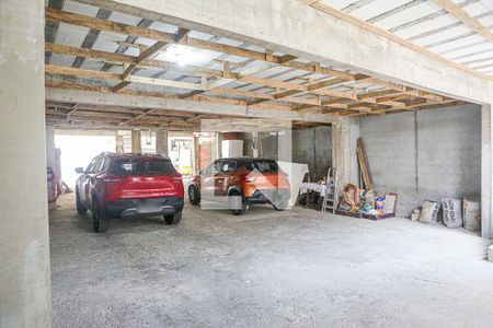 Casa à venda com 170m², 2 quartos e 8 vagasGaragem