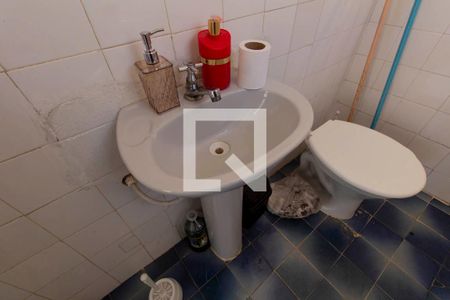 Casa à venda com 8m², 5 quartos e 1 vaga Casa à venda com 8m², 5 quartos e 1 vagaCasa 3 -  Banheiro