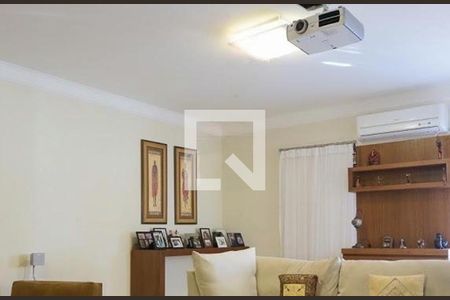 Casa à venda com 440m², 5 quartos e 6 vagas