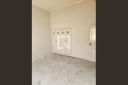 Casa à venda com 165m², 3 quartos e 3 vagas