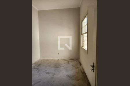Casa à venda com 165m², 3 quartos e 3 vagas