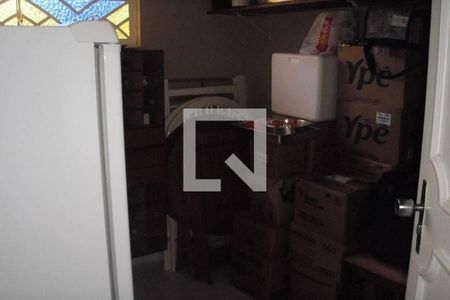 Casa à venda com 180m², 3 quartos e 4 vagas