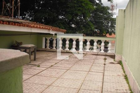 Casa à venda com 180m², 3 quartos e 4 vagas