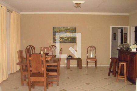 Casa à venda com 180m², 3 quartos e 4 vagas