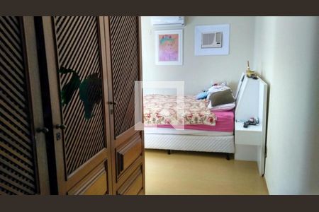 Casa à venda com 451m², 4 quartos e 6 vagas