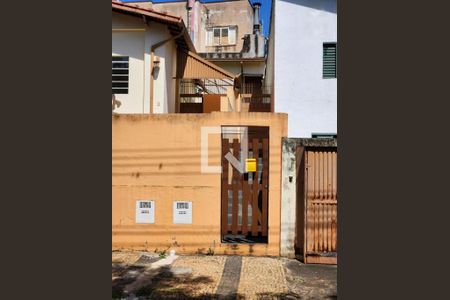 Casa à venda com 115m², 2 quartos e sem vaga