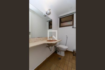 Apartamento à venda com 270m², 3 quartos e 4 vagas Apartamento à venda com 270m², 3 quartos e 4 vagasLavabo