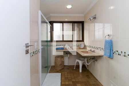 Apartamento à venda com 270m², 3 quartos e 4 vagas Apartamento à venda com 270m², 3 quartos e 4 vagasSuíte - Banheiro