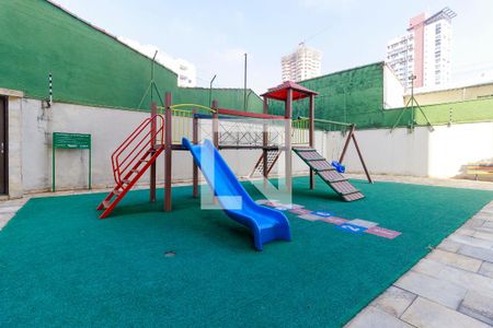 Apartamento à venda com 270m², 3 quartos e 4 vagas Apartamento à venda com 270m², 3 quartos e 4 vagasÁrea Comum