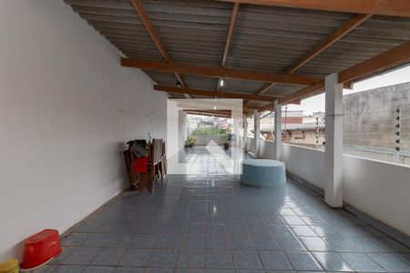 Casa para alugar com 142m², 3 quartos e 4 vagas Casa para alugar com 142m², 3 quartos e 4 vagasTerraço