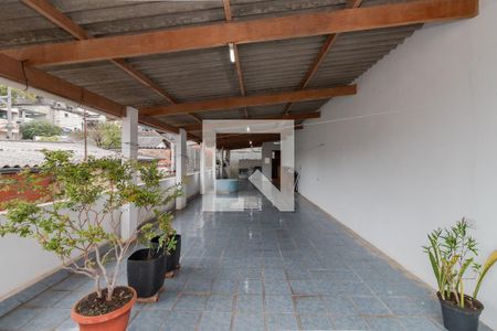 Casa para alugar com 142m², 3 quartos e 4 vagas Casa para alugar com 142m², 3 quartos e 4 vagasTerraço
