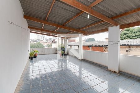 Casa para alugar com 142m², 3 quartos e 4 vagas Casa para alugar com 142m², 3 quartos e 4 vagasTerraço
