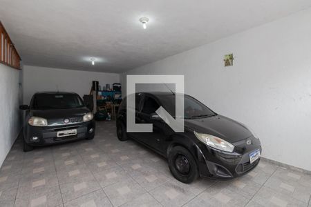 Casa para alugar com 142m², 3 quartos e 4 vagas Casa para alugar com 142m², 3 quartos e 4 vagasGaragem