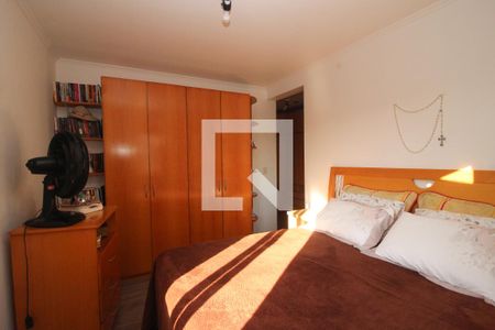 Casa de condomínio à venda com 168m², 3 quartos e 2 vagasQuarto Suíte