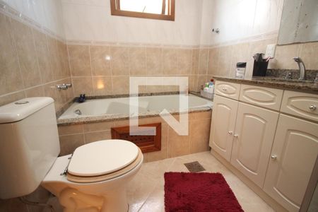 Casa de condomínio à venda com 168m², 3 quartos e 2 vagasBanheiro da Suíte