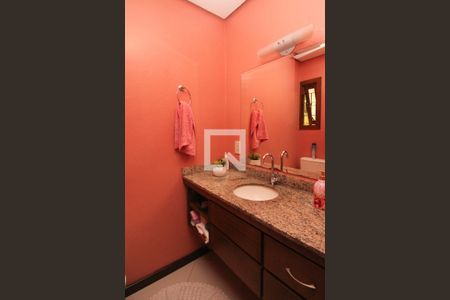 Casa de condomínio à venda com 168m², 3 quartos e 2 vagasLavabo 2