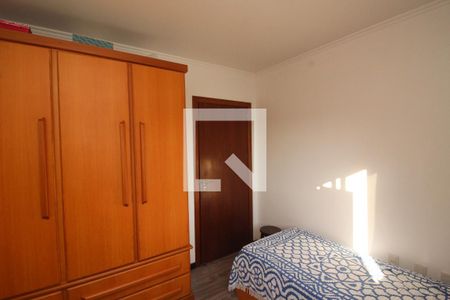 Casa de condomínio à venda com 168m², 3 quartos e 2 vagasQuarto 1