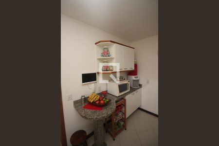 Casa de condomínio à venda com 168m², 3 quartos e 2 vagasCozinha