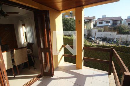 Casa de condomínio à venda com 168m², 3 quartos e 2 vagasSacada da Sala de Jantar