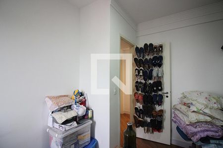 Apartamento à venda com 67m², 2 quartos e 2 vagasQuarto 2