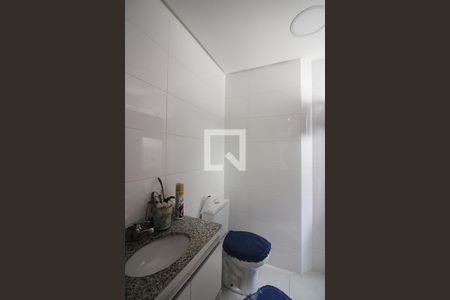 Apartamento à venda com 67m², 2 quartos e 2 vagasBanheiro Social