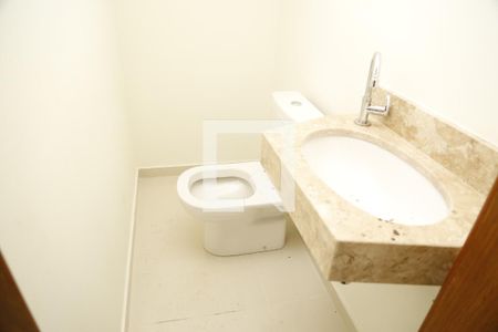 Casa à venda com 130m², 3 quartos e 3 vagasLavabo