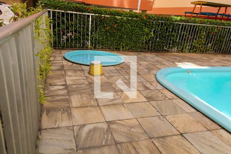 Apartamento à venda com 69m², 3 quartos e 1 vagaÁrea comum - Piscina