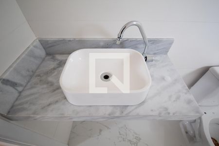 Casa de condomínio à venda com 67m², 2 quartos e 1 vaga Casa de condomínio à venda com 67m², 2 quartos e 1 vagaBanheiro