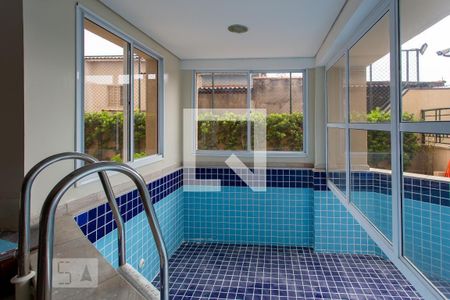 Apartamento à venda com 58m², 2 quartos e 1 vaga Apartamento à venda com 58m², 2 quartos e 1 vagaÁrea comum - Piscina