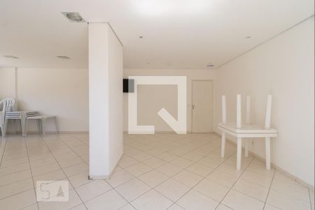 Apartamento à venda com 58m², 2 quartos e 1 vaga Apartamento à venda com 58m², 2 quartos e 1 vagaÁrea comum - Salão de festas