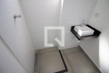 Apartamento à venda com 39m², 2 quartos e sem vaga Apartamento à venda com 39m², 2 quartos e sem vagaBanheiro
