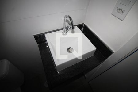 Apartamento à venda com 42m², 2 quartos e sem vagaBanheiro