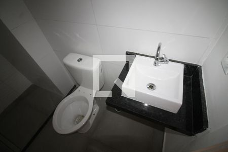 Apartamento à venda com 42m², 2 quartos e sem vagaBanheiro