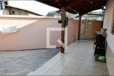 Casa à venda com 200m², 3 quartos e 5 vagas Casa à venda com 200m², 3 quartos e 5 vagasArea de serviço