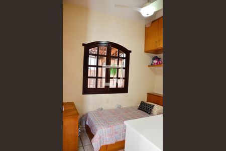 Casa à venda com 200m², 3 quartos e 5 vagas Casa à venda com 200m², 3 quartos e 5 vagasQuarto 3