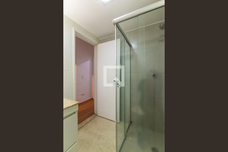 Apartamento à venda com 195m², 4 quartos e 3 vagas Apartamento à venda com 195m², 4 quartos e 3 vagasBanheiro da Suíte 1