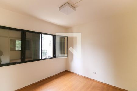Apartamento à venda com 195m², 4 quartos e 3 vagas Apartamento à venda com 195m², 4 quartos e 3 vagasQuarto 4