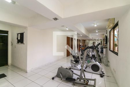 Apartamento à venda com 195m², 4 quartos e 3 vagas Apartamento à venda com 195m², 4 quartos e 3 vagasÁrea comum - Academia