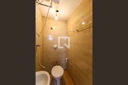 Apartamento à venda com 195m², 4 quartos e 3 vagas Apartamento à venda com 195m², 4 quartos e 3 vagasBanheiro de serviço