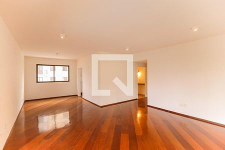 Apartamento à venda com 195m², 4 quartos e 3 vagas Apartamento à venda com 195m², 4 quartos e 3 vagasSala
