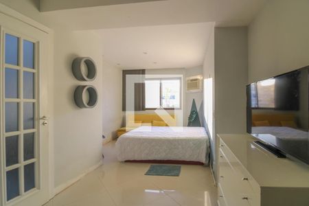 Apartamento à venda com 260m², 3 quartos e 2 vagasSuíte 2 - Canadense