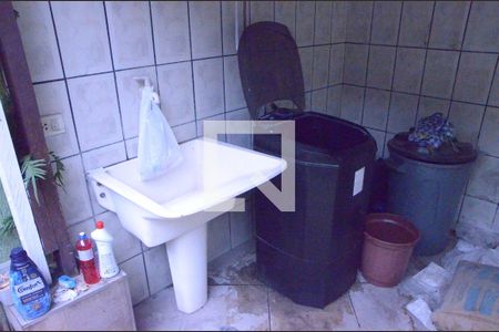 Casa à venda com 85m², 2 quartos e 2 vagasÁrea de Serviço