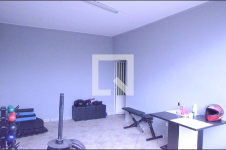 Casa à venda com 85m², 2 quartos e 2 vagasGaragem