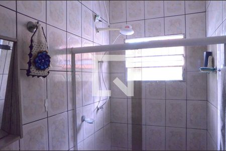 Casa à venda com 85m², 2 quartos e 2 vagasBanheiro