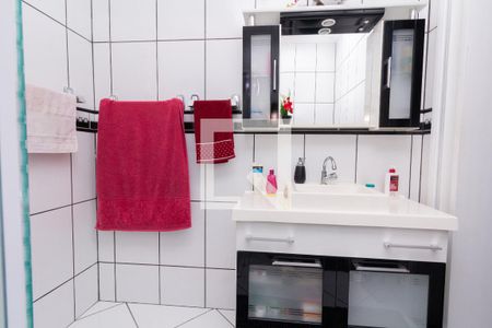 Casa à venda com 80m², 7 quartos e 1 vagaBanheiro