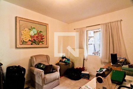 Casa à venda com 320m², 8 quartos e 3 vagasCasa 2 - quarto 1