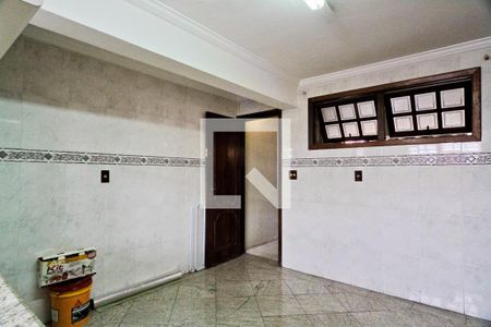 Casa à venda com 320m², 8 quartos e 3 vagasCozinha