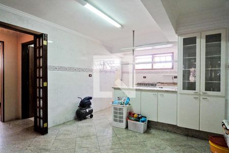 Casa à venda com 320m², 8 quartos e 3 vagasCozinha