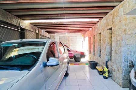Casa à venda com 320m², 8 quartos e 3 vagasGaragem